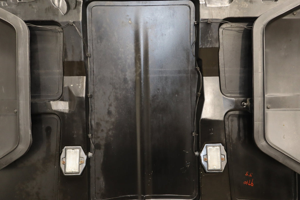 1985-1996 Chevrolet Corvette C4 - Hood Polo Green 91