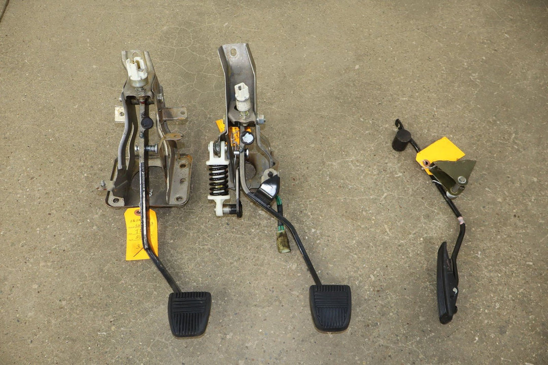 1986 - 1988 Toyota Supra Non Turbo W58 Manual Transmission Swap