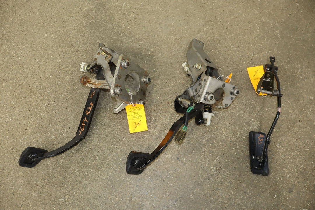 1986 - 1988 Toyota Supra Non Turbo W58 Manual Transmission Swap