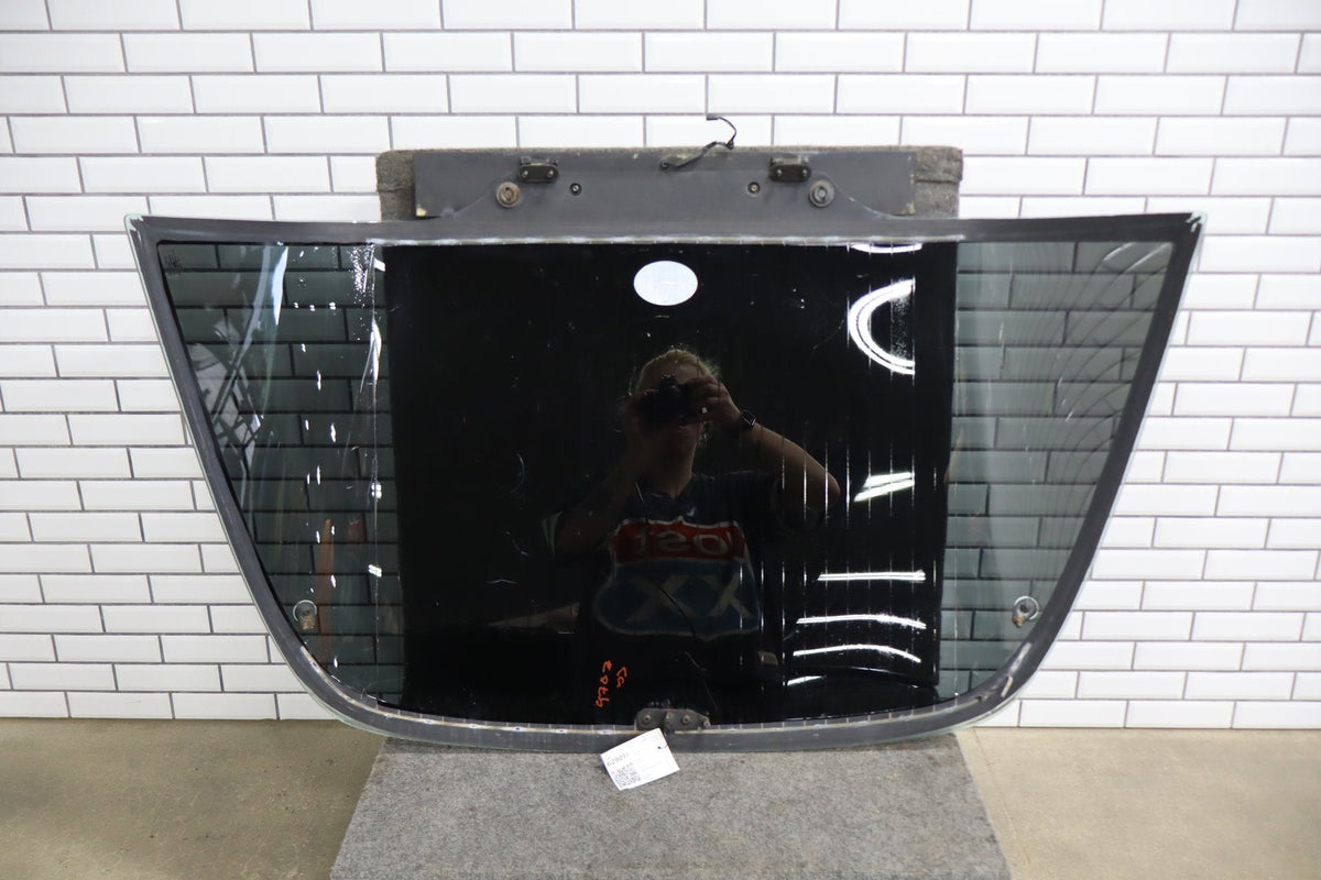 1986-1995 Chevrolet Corvette Back Window 12523679 OEM
