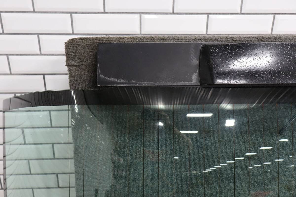 1986-1995 Chevrolet Corvette Back Window 12523679 OEM
