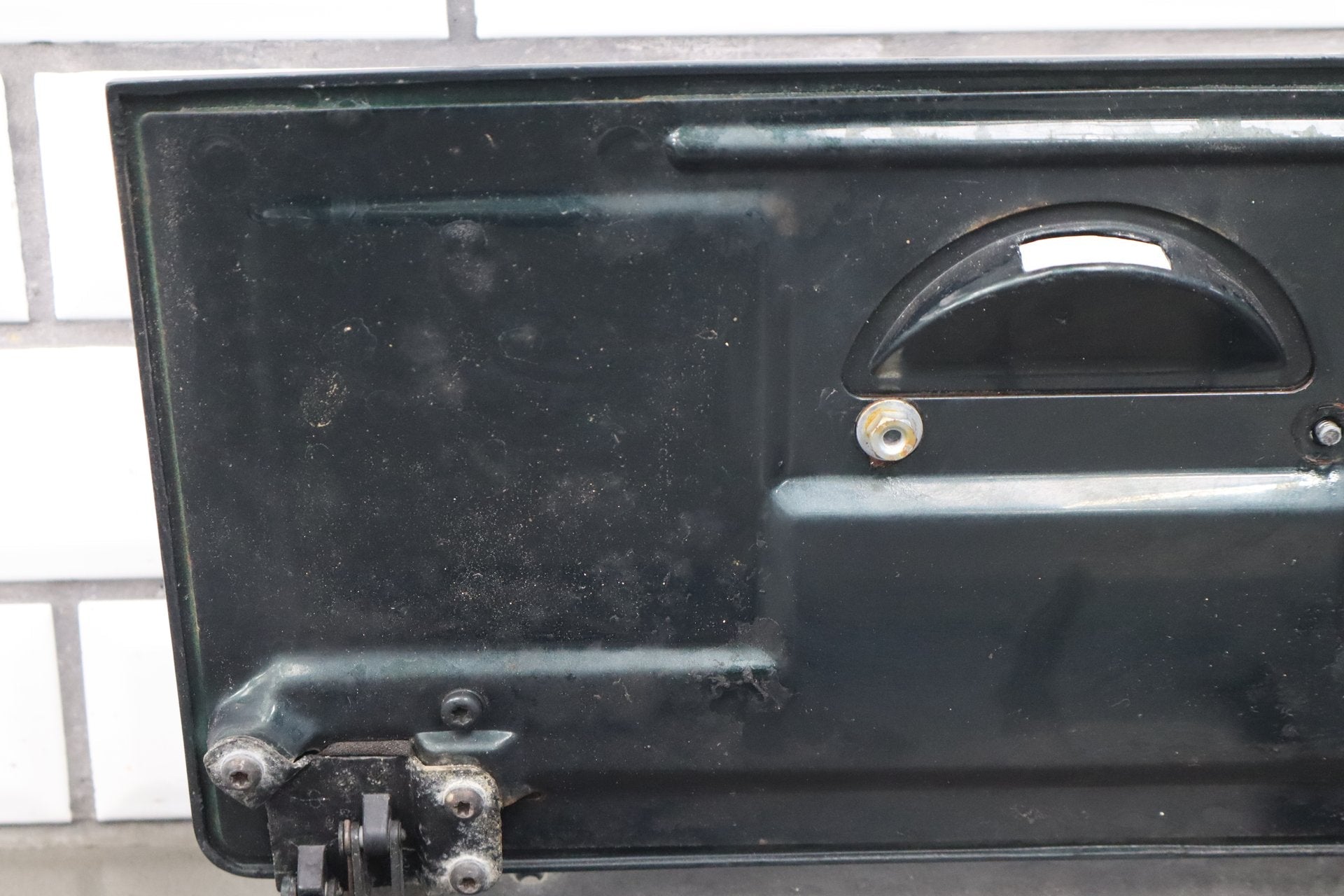 1986-1996 Chevrolet Corvette C4 Convertible - Fuel Filler Door