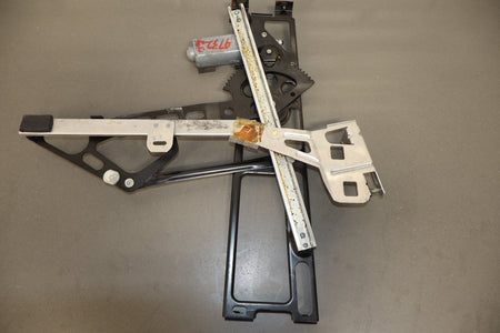 1986-1996 Chevrolet Corvette C4 - Right Front Door Elec Regulator PN: 22063224