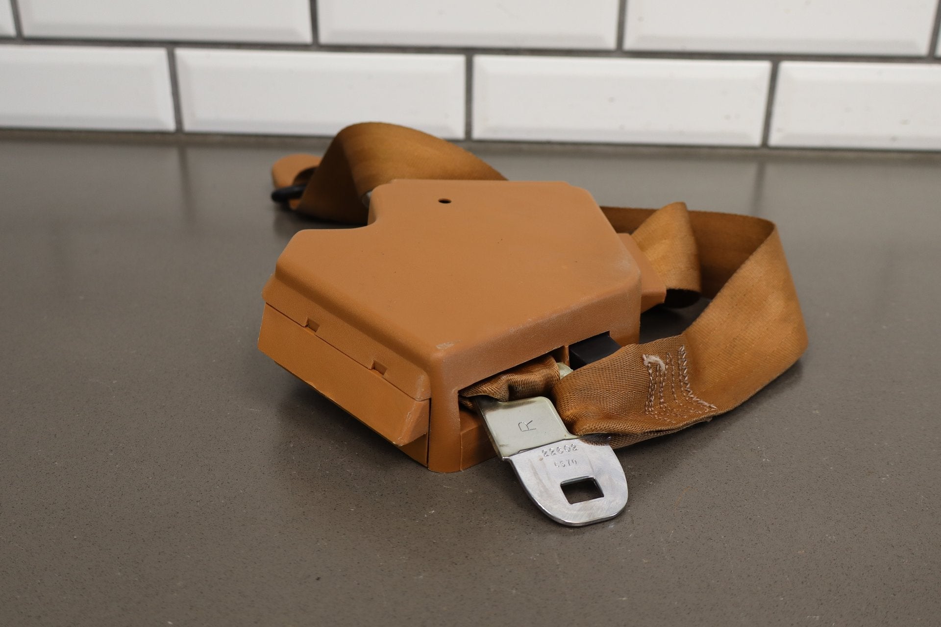 1986-1996 Chevrolet Corvette Convertible Pair- Seat Belts Cognac