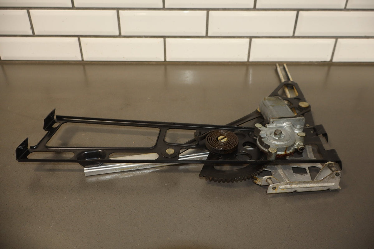 1986-1996 Chevrolet Corvette Left Front Door Regulator 22063224 OEM
