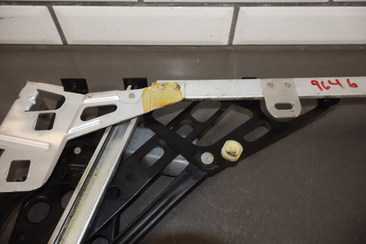 1986-1996 Chevrolet Corvette Left Front Door Regulator 22063224 OEM
