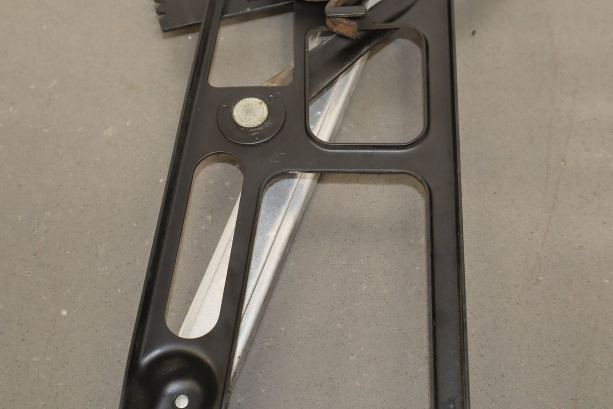 1986-1996 Chevrolet Corvette Right Front Door Regulator 22063224 OEM