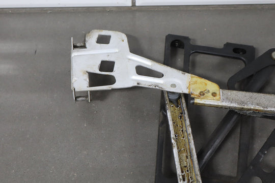 1986 - 1996 Chevrolet Corvette Right Front Door Regulator 22063224 OEM