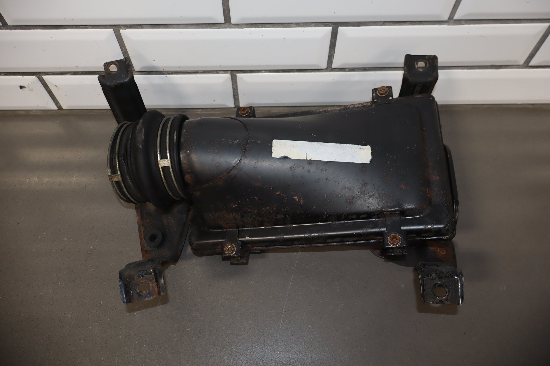1986 Nissan 300ZX 3.0L No Turbo Air Cleaner OEM