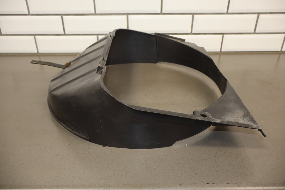1986 Nissan 300ZX 3.0L VG30E Fan Shroud