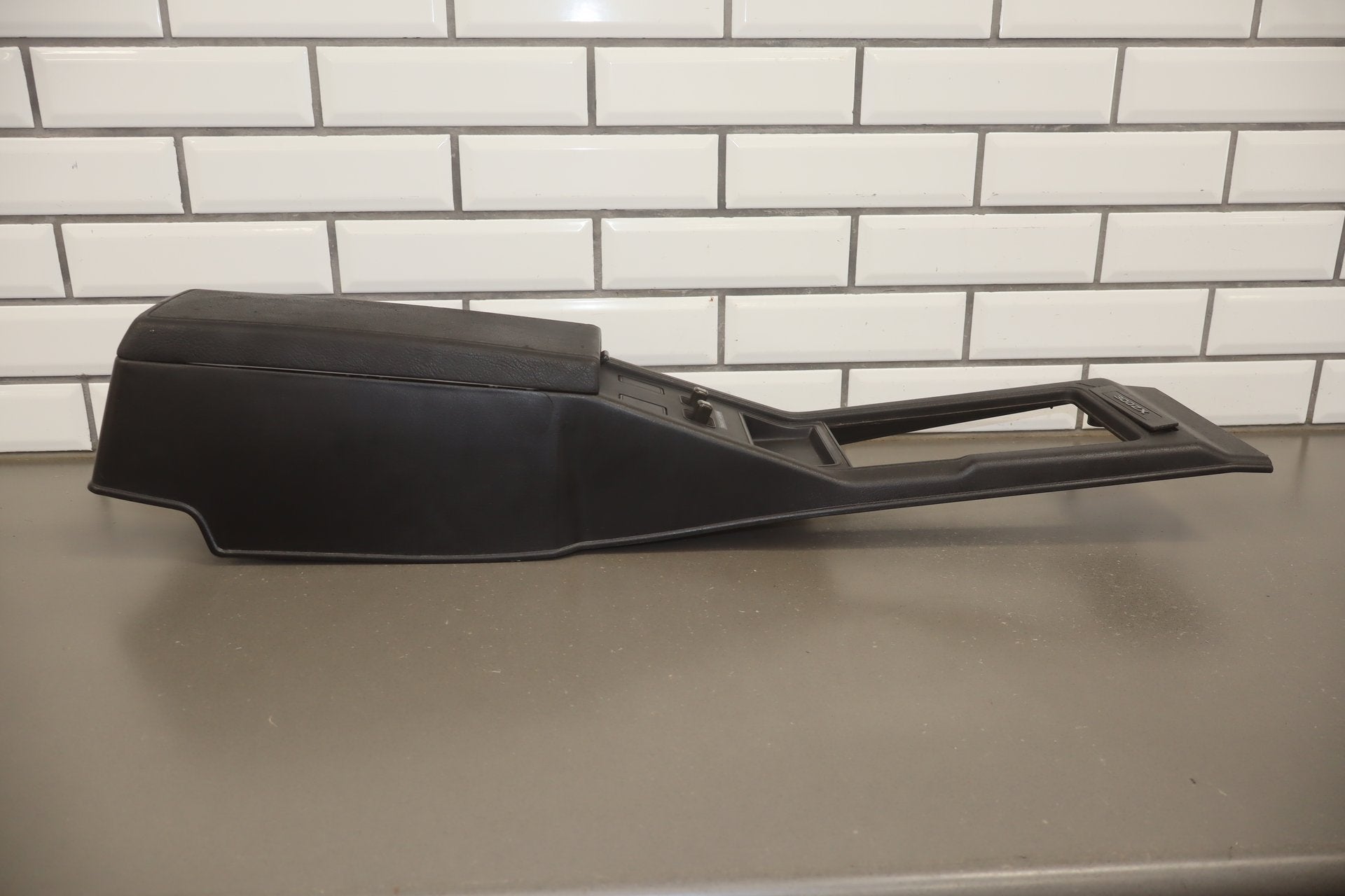 1986 Nissan 300ZX Centre Console Black T