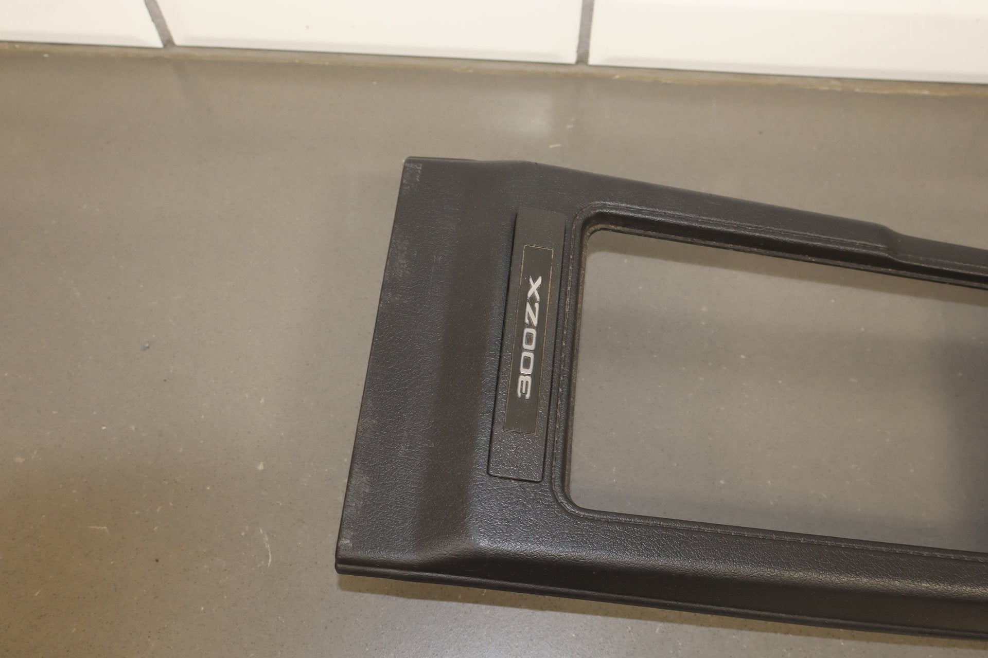 1986 Nissan 300ZX Centre Console Black T