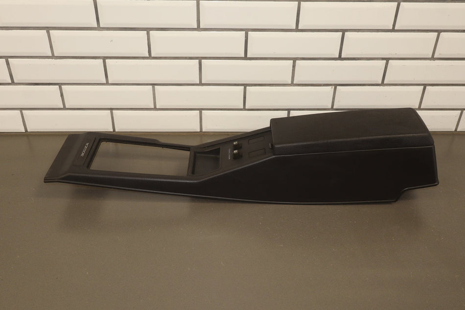 1986 Nissan 300ZX Centre Console Black T