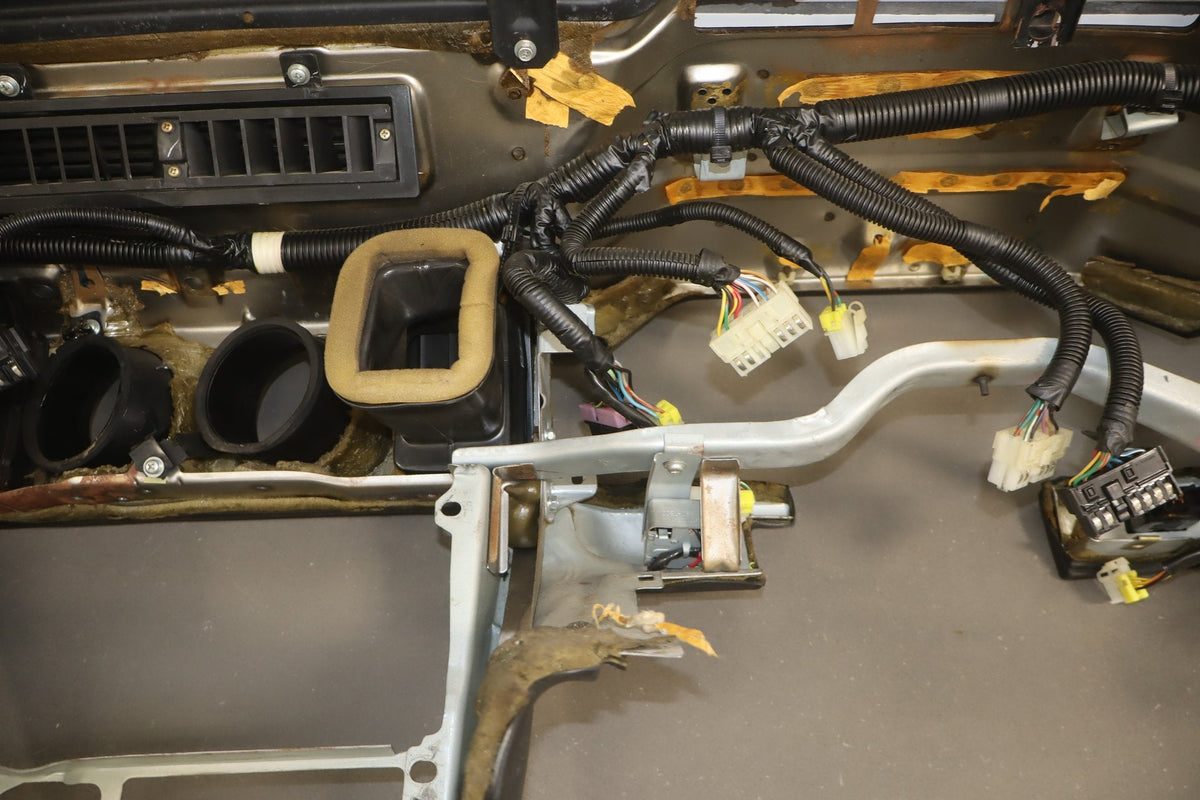 1986 Nissan 300ZX Dash Panel Black T