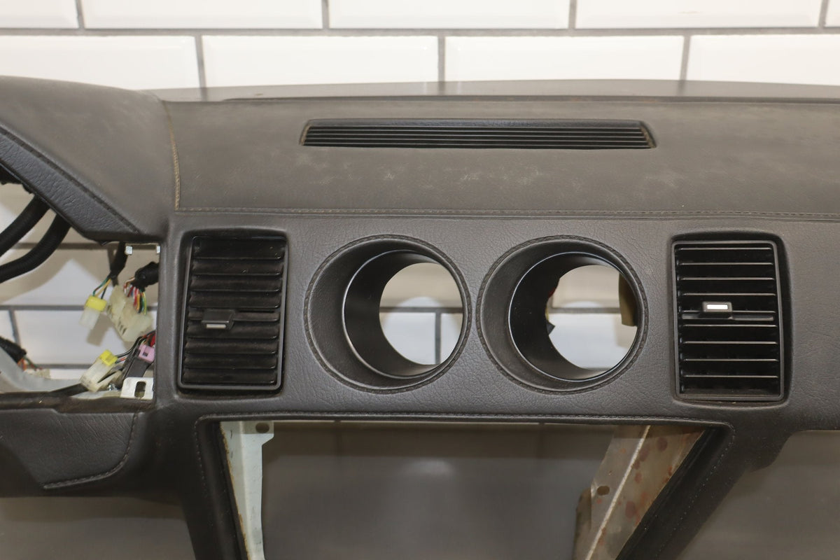 1986 Nissan 300ZX Dash Panel Black T