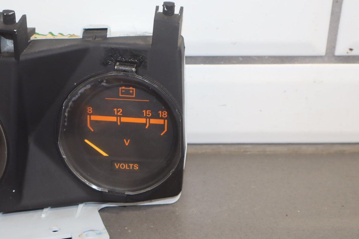 1986 Nissan 300ZX Engine Oil Pressure, Battery Voltage Gauge OEM