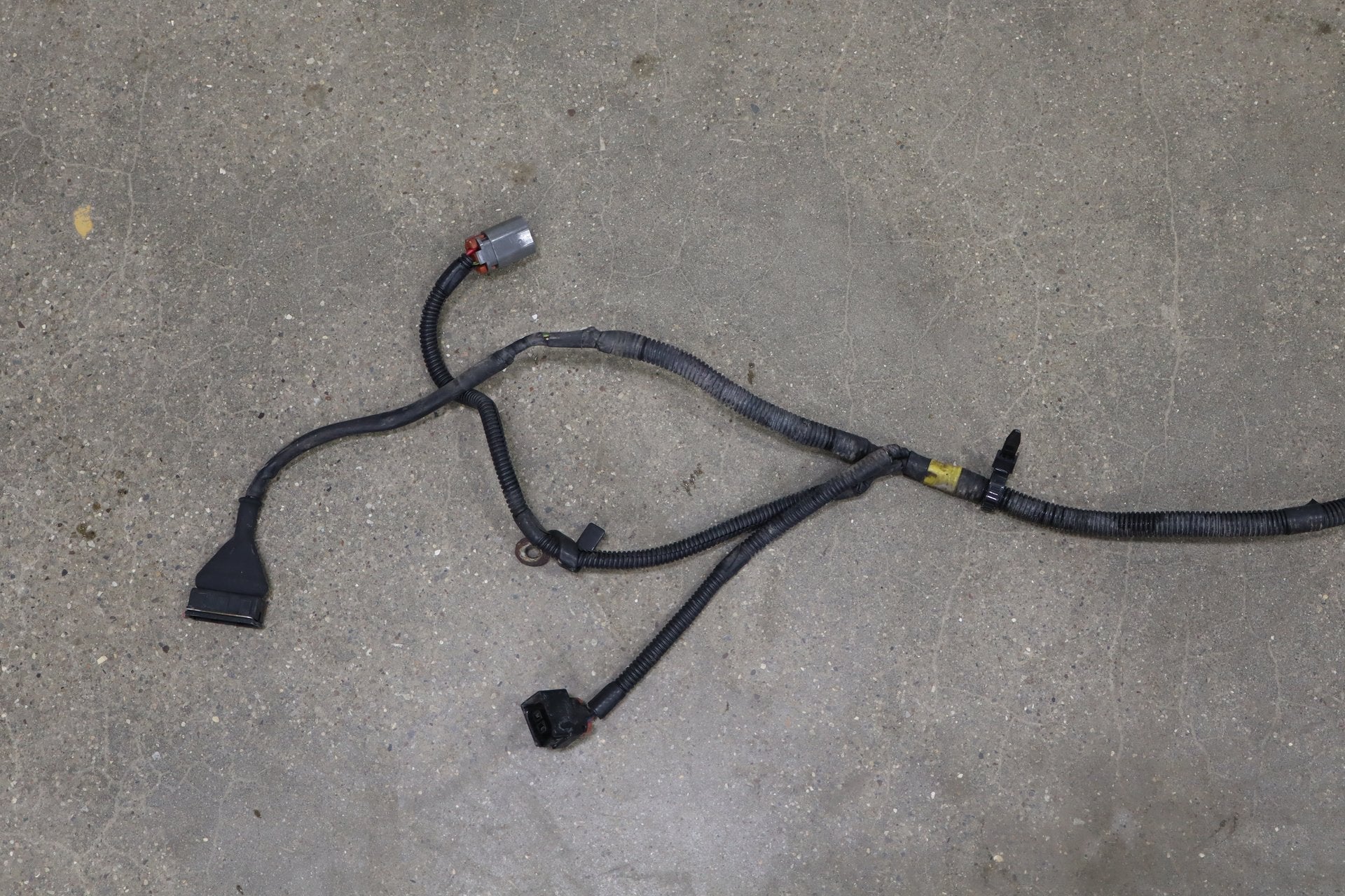 1986 Nissan 300ZX Engine Wiring Harness 3.0L Automatic OEM