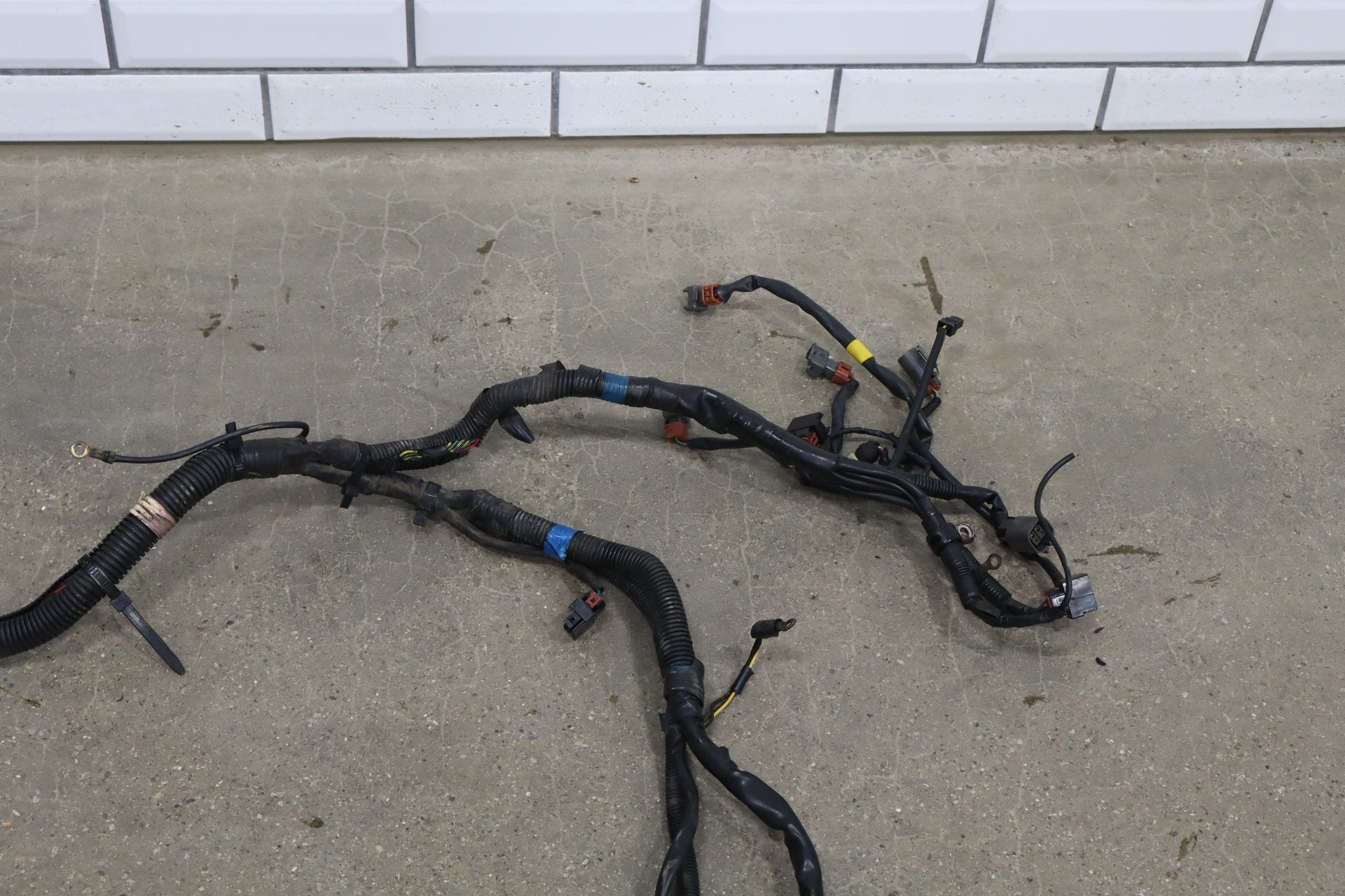 1986 Nissan 300ZX Engine Wiring Harness 3.0L Automatic OEM