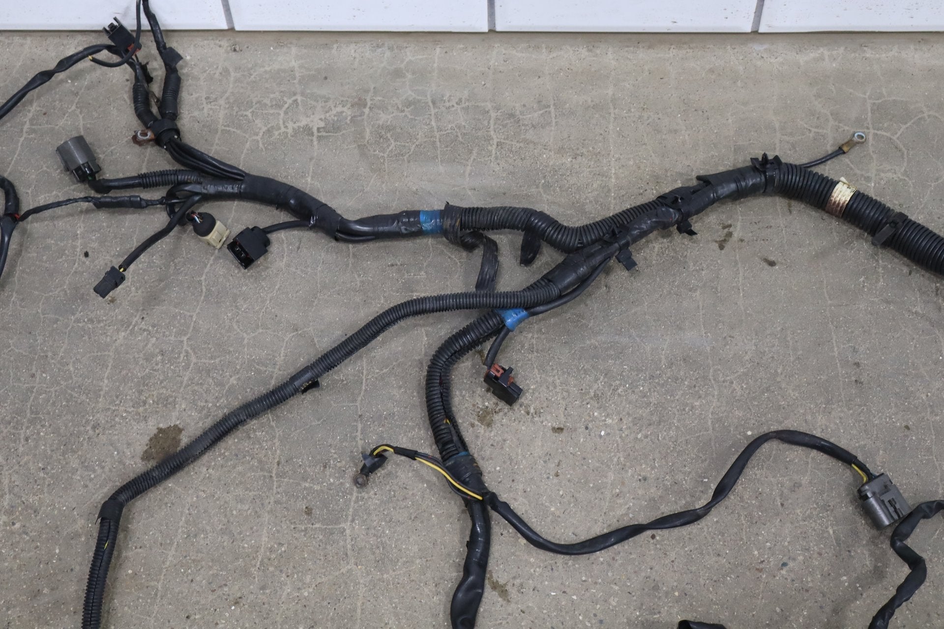 1986 Nissan 300ZX Engine Wiring Harness 3.0L Automatic OEM