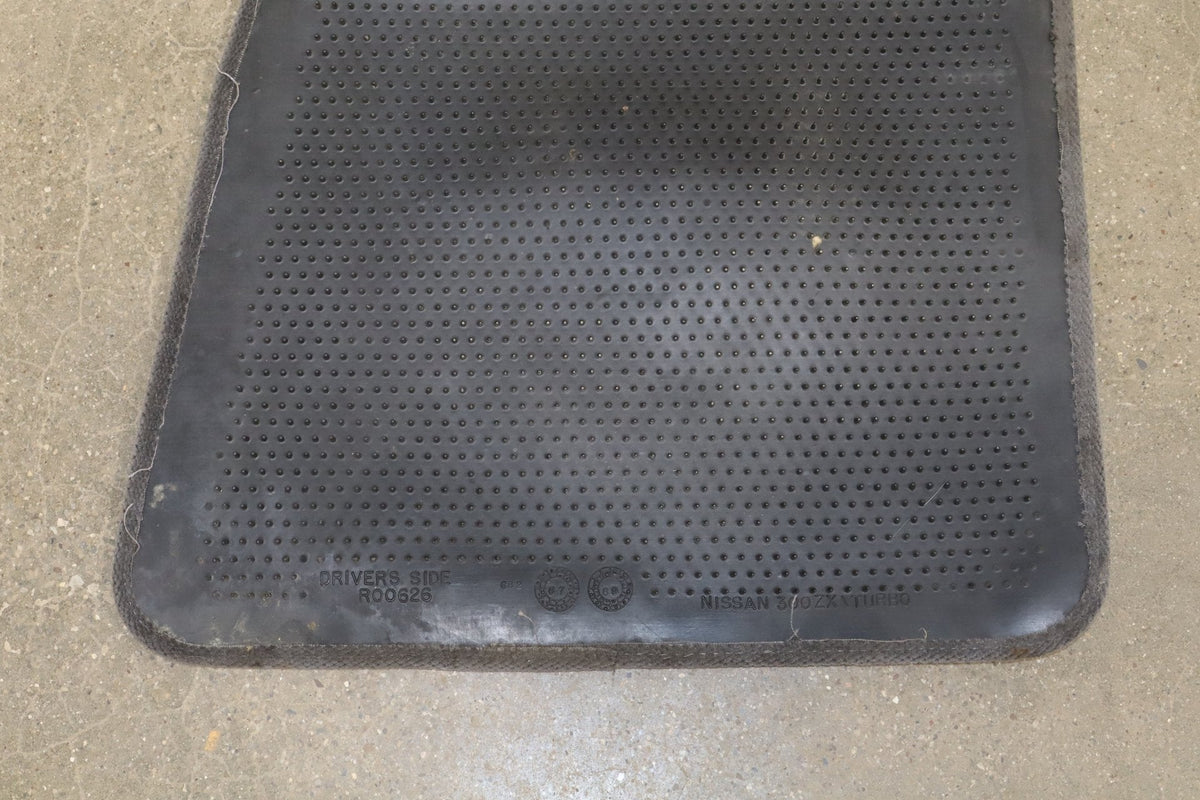 1986 Nissan 300ZX Floor Mats OEM