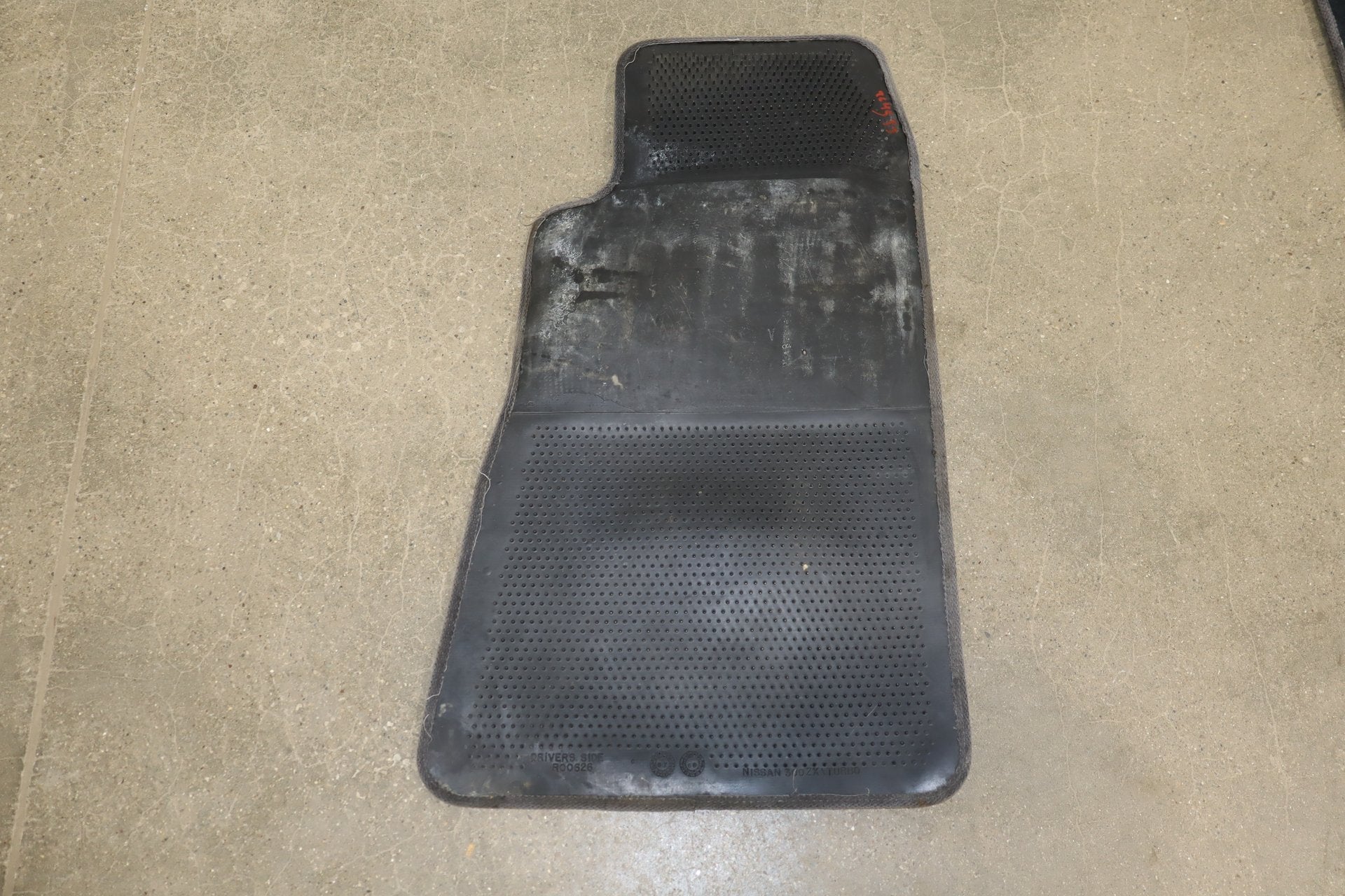 1986 Nissan 300ZX Floor Mats OEM