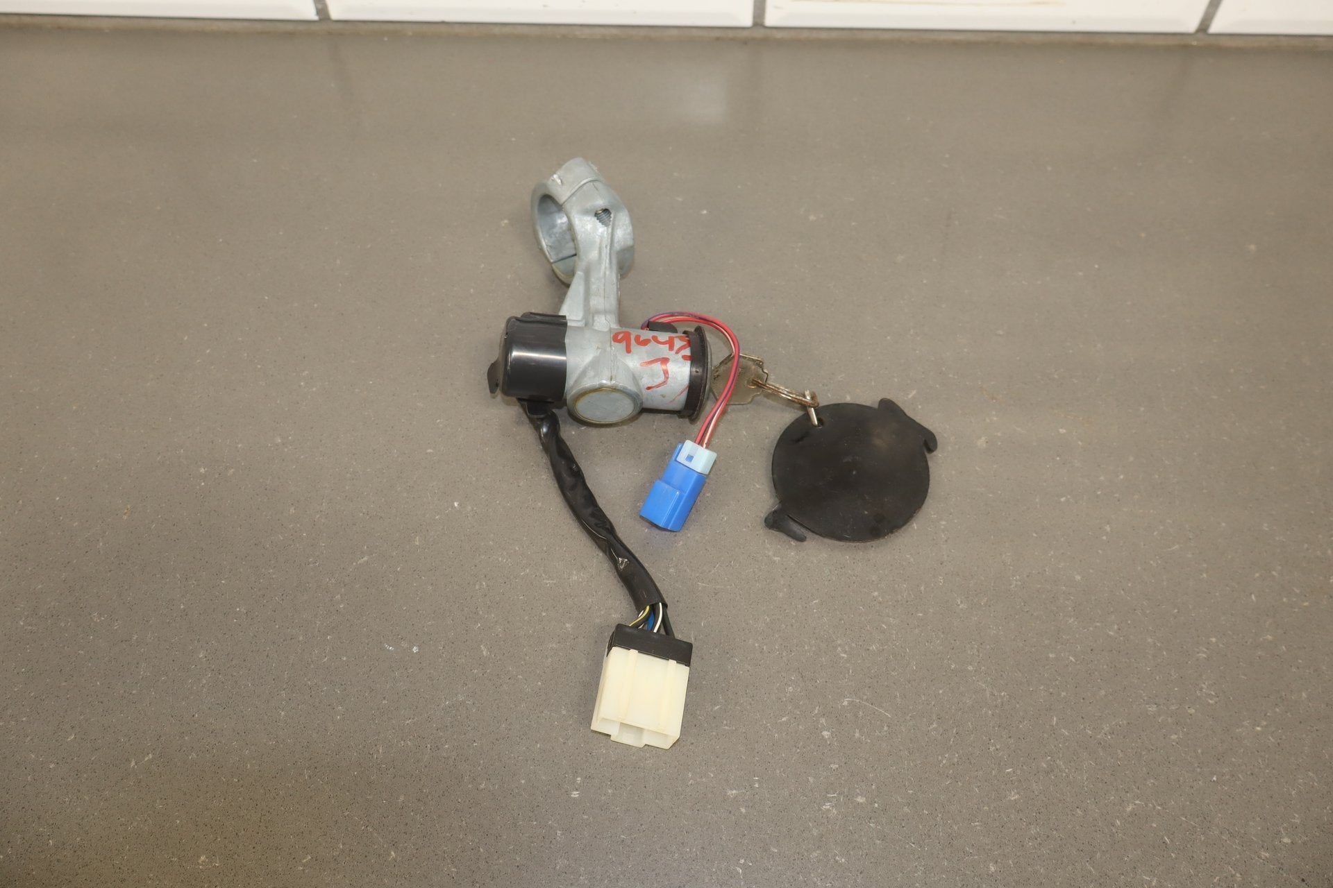 1986 Nissan 300ZX Ignition Switch OEM