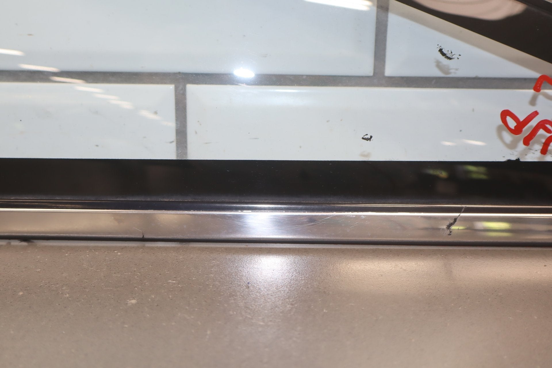 1986 Nissan 300ZX Left Quarter Window OEM | Chrome Dented