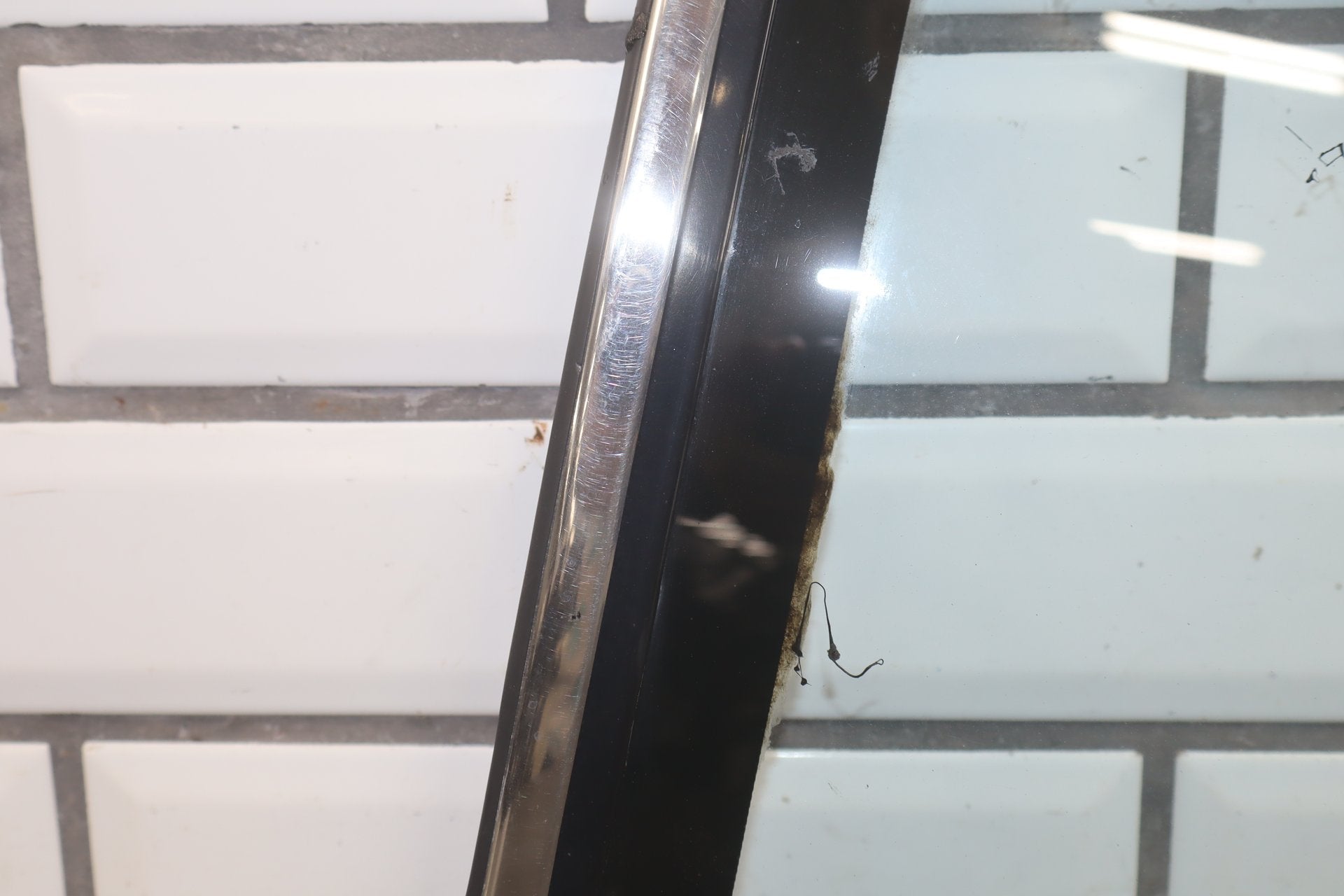1986 Nissan 300ZX Left Quarter Window OEM | Chrome Dented