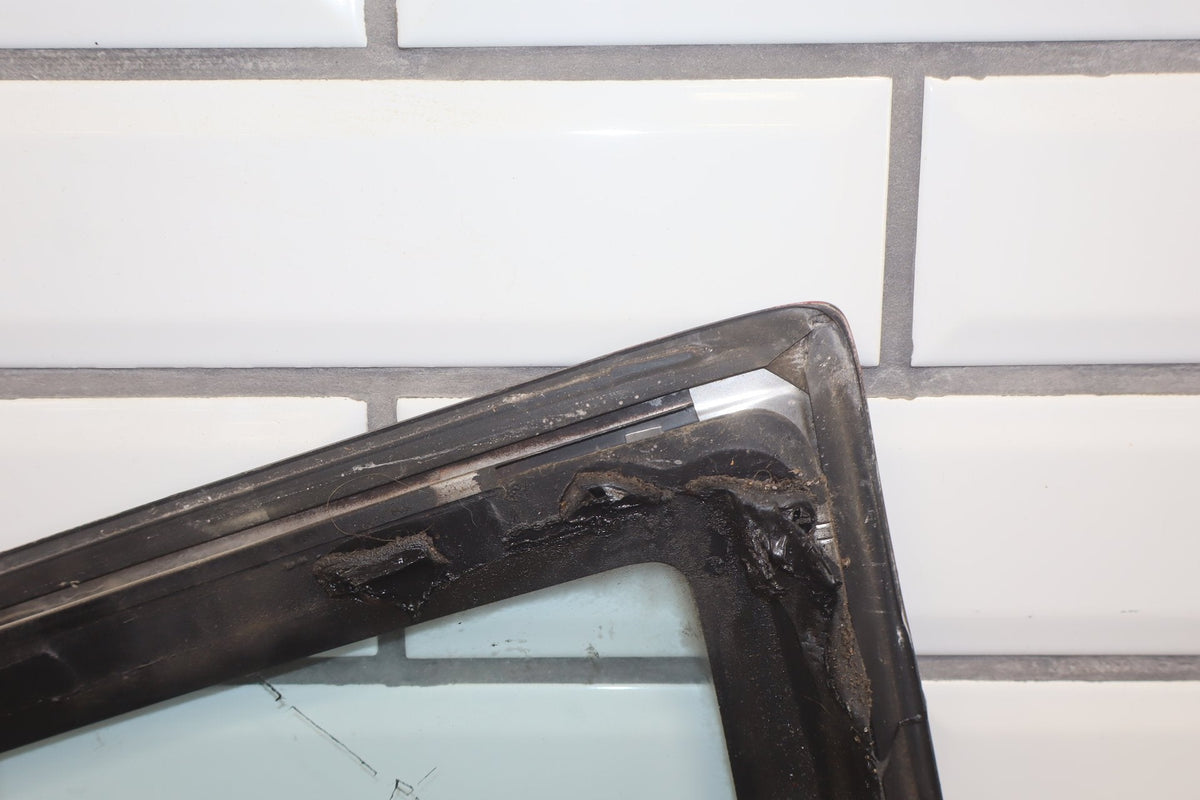 1986 Nissan 300ZX Left Quarter Window OEM | Chrome Dented