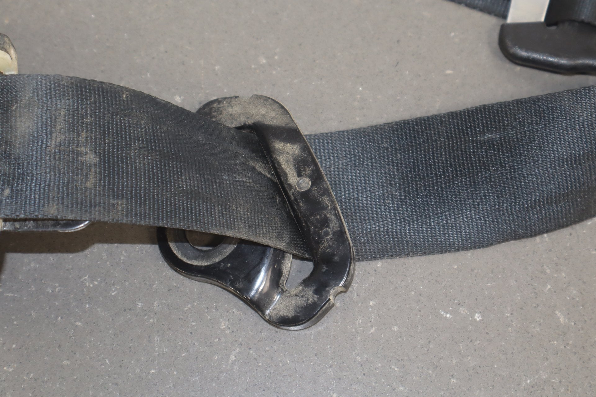 1986 Nissan 300ZX Passenger Right Front Seat Belt Black T