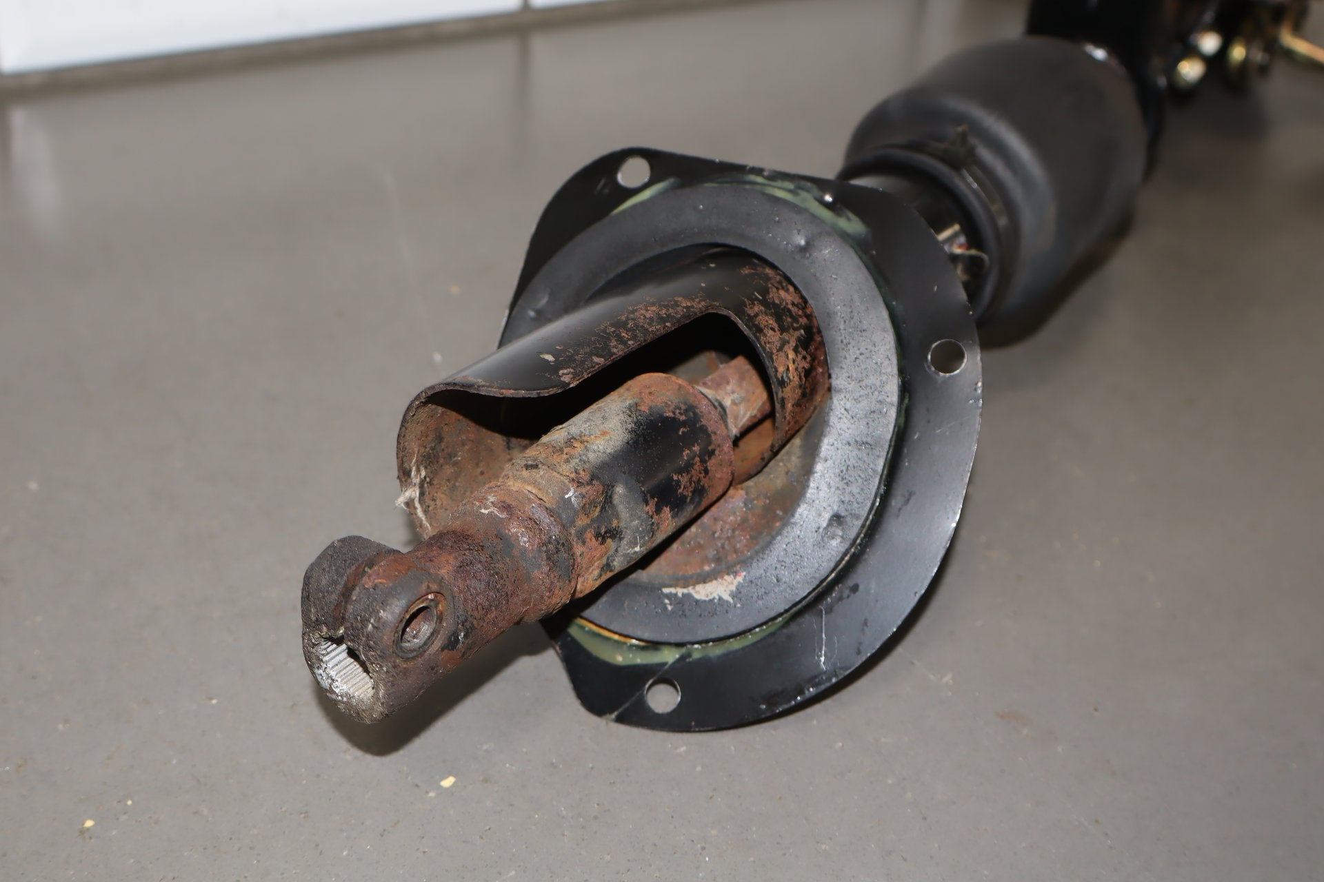 1986 Nissan 300ZX Steering Column