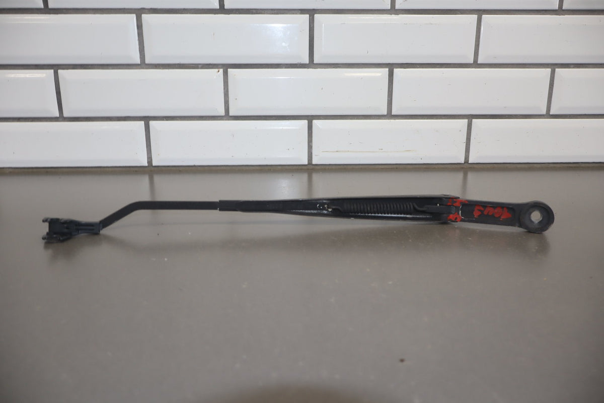 1986 Nissan 300ZX Wiper Arm Pair