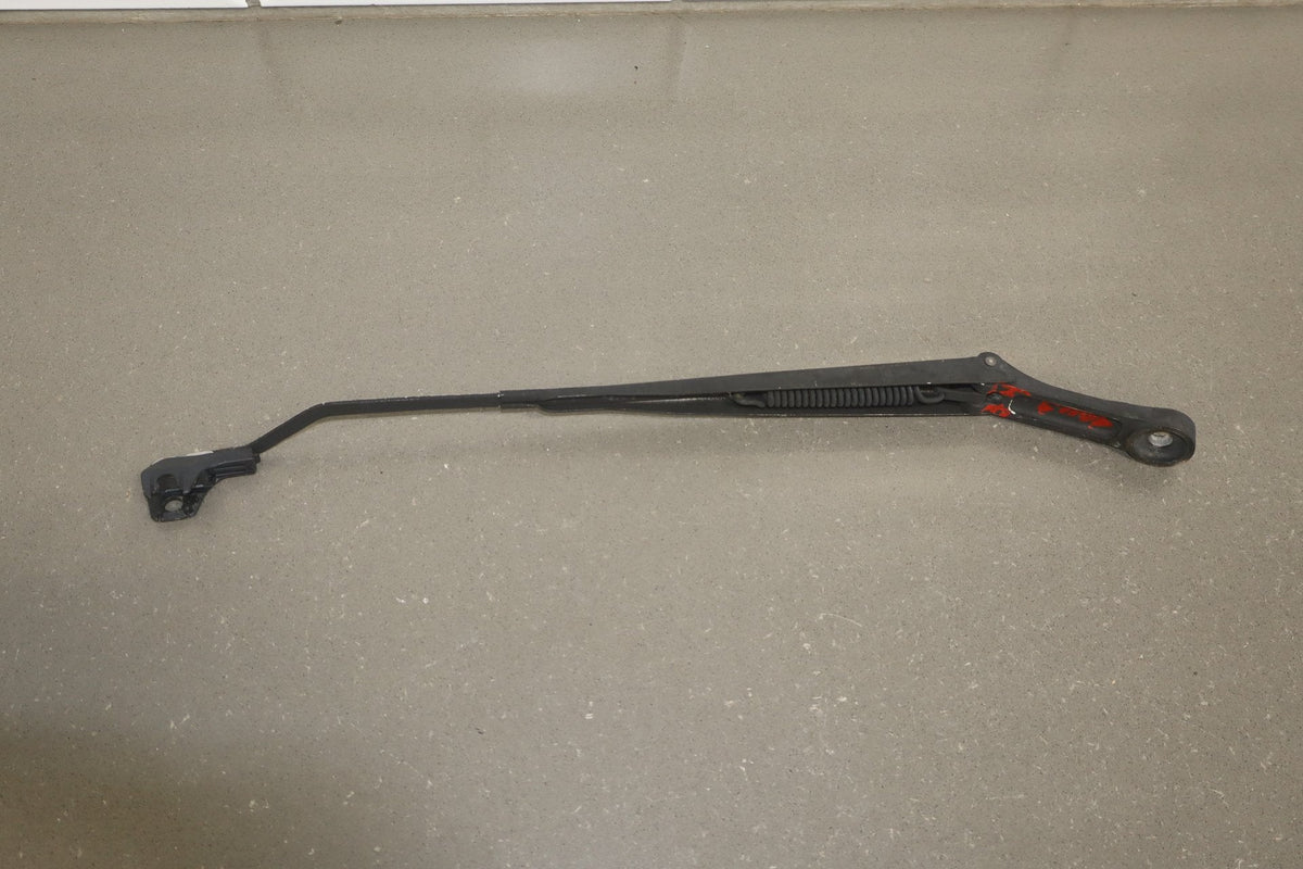 1986 Nissan 300ZX Wiper Arm Pair