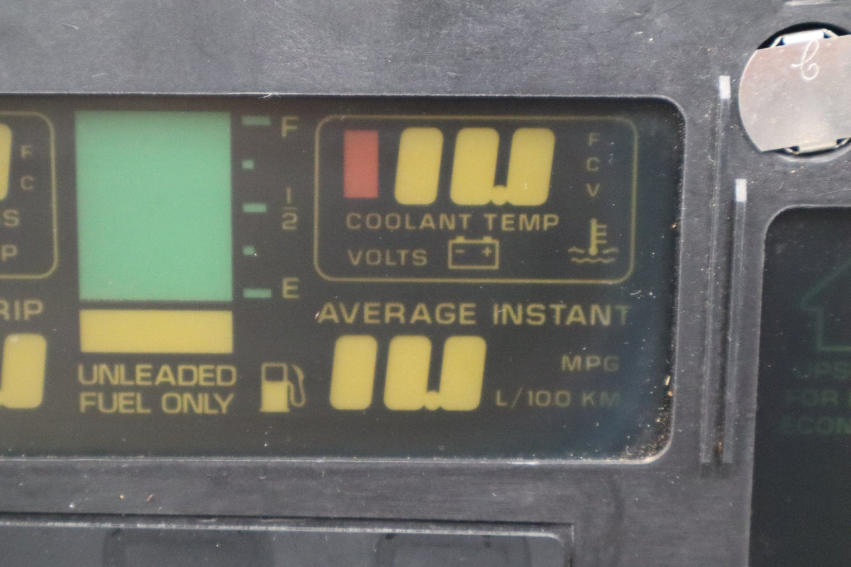 1987-1988 Chevrolet Corvette Speedometer 25083577 Miles