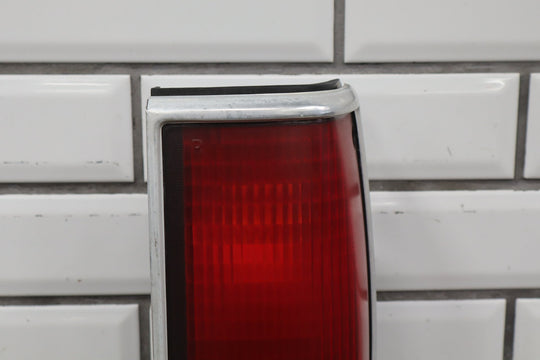 1987 - 1992 Chevrolet S10 Taillight Set OEM Pair Left/Right