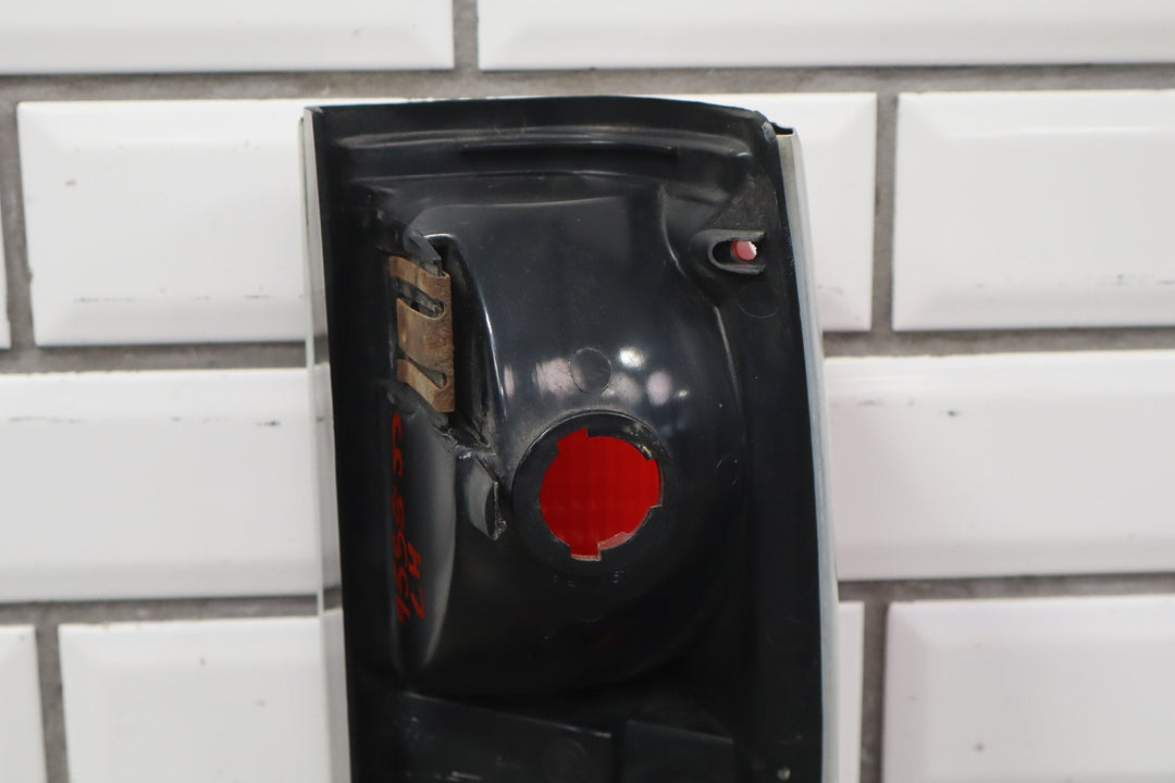 1987 - 1992 Chevrolet S10 Taillight Set OEM Pair Left/Right