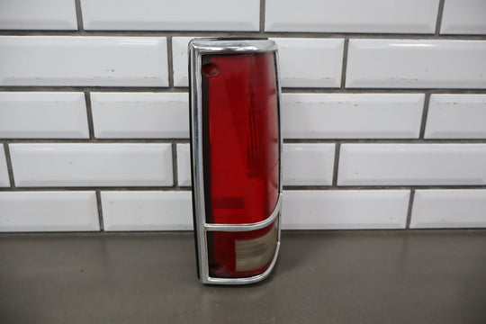 1987 - 1992 Chevrolet S10 Taillight Set OEM Pair Left/Right
