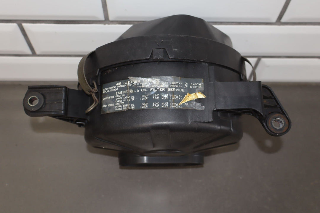 1987 - 1992 Toyota Supra 7MGTE Turbo Air Intake Cleaner