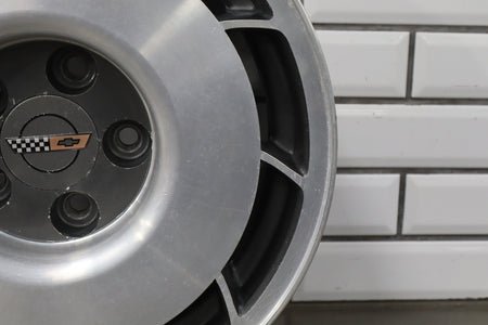 1987 Chevrolet Corvette Alloy Wheel Right 16x8.5