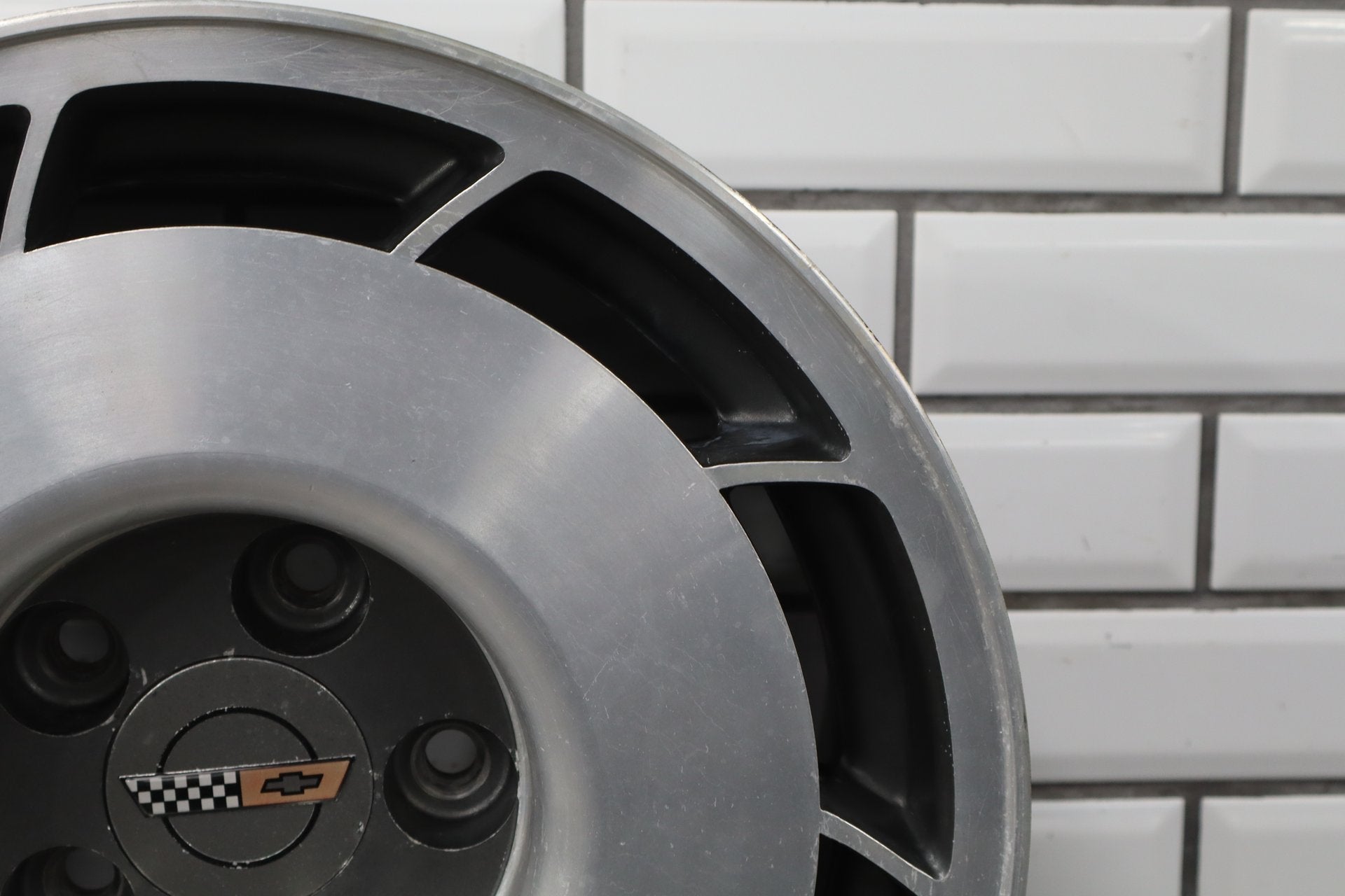 1987 Chevrolet Corvette Alloy Wheel Right 16x8.5