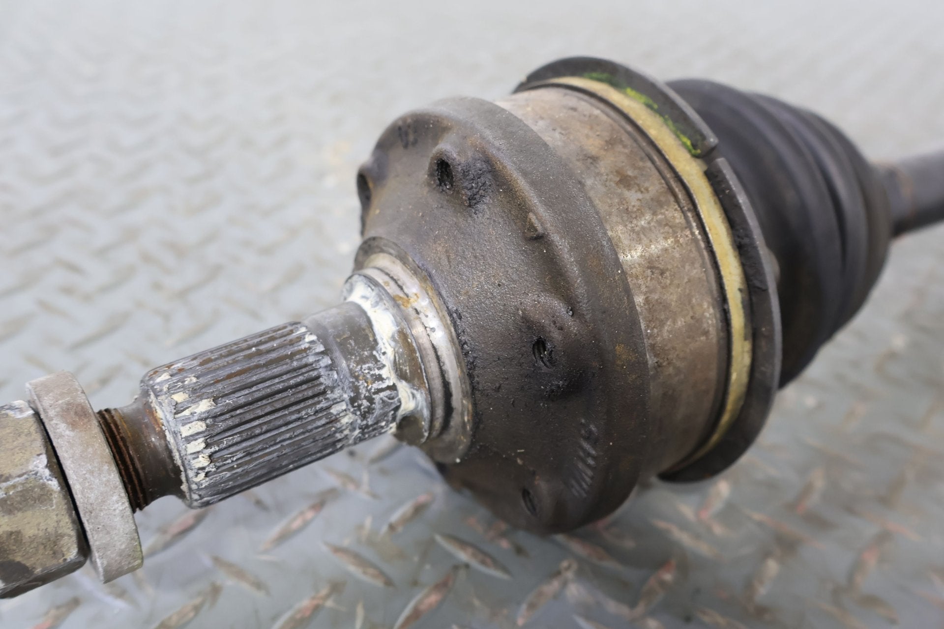 1987 Porsche 944- Right Rear Drive Axle