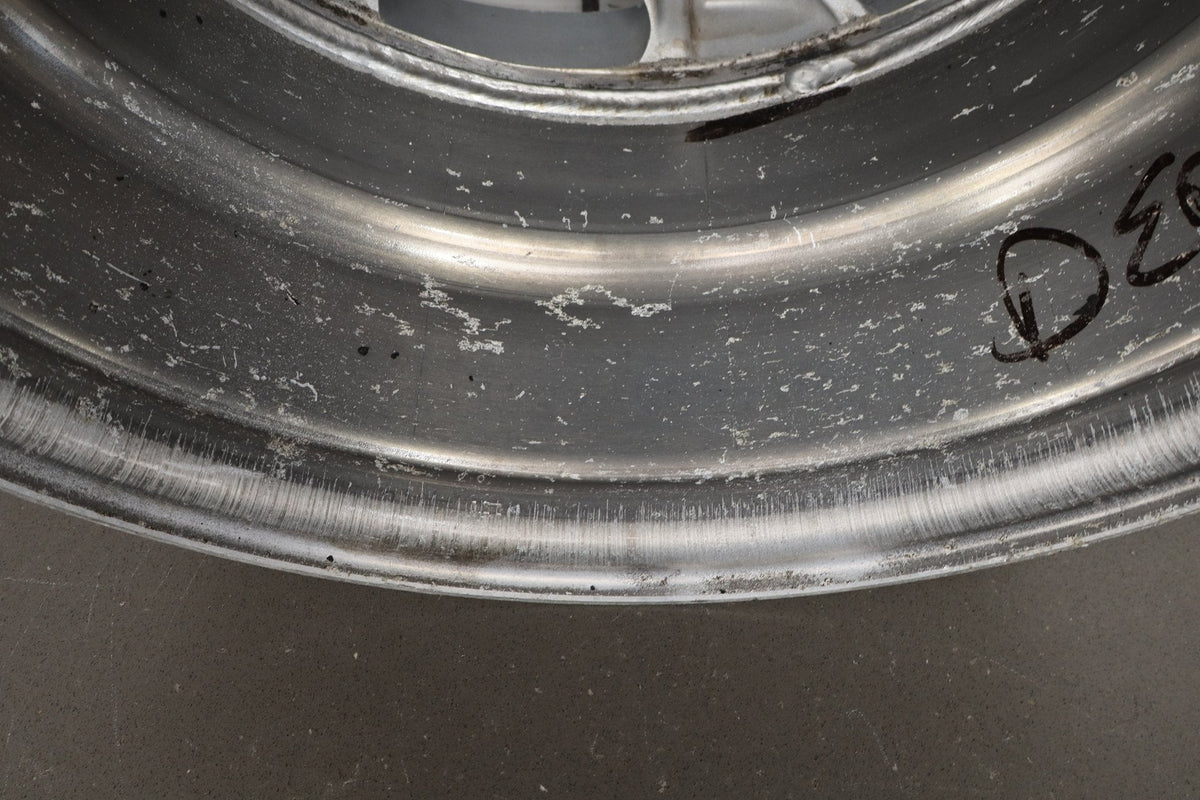 1988-1989 Chevrolet Corvette C4 Right 17x9.5 OEM Wheel