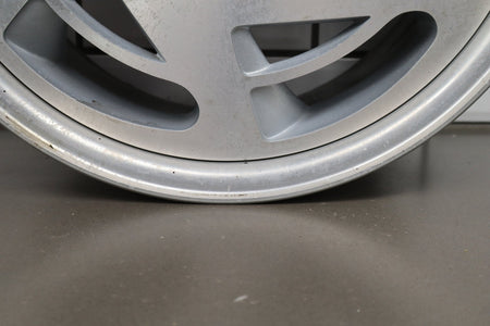 1988-1989 Chevrolet Corvette C4 Right 17x9.5 OEM Wheel