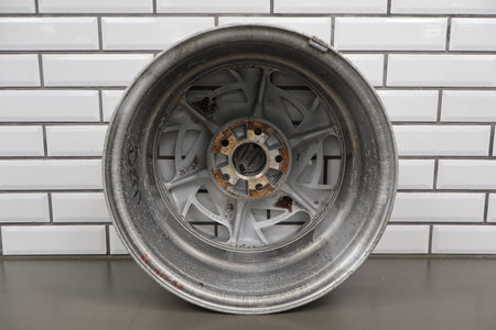 1988-1989 Chevrolet Corvette C4 Right 17x9.5 OEM Wheel