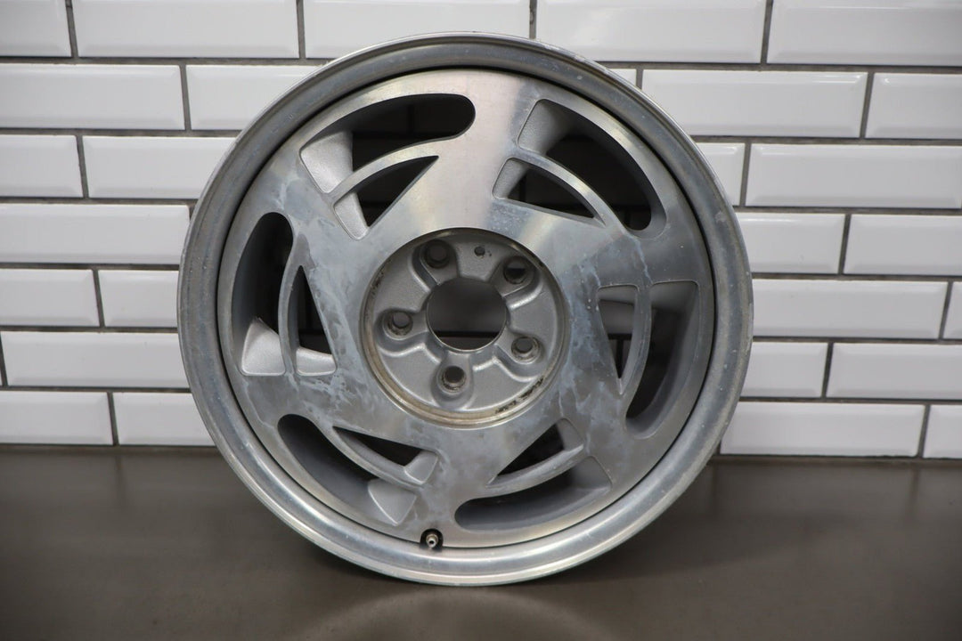 1988 - 1989 Chevrolet Corvette Single (1) 17x9.5 Rear Wheel 10047636 OEM