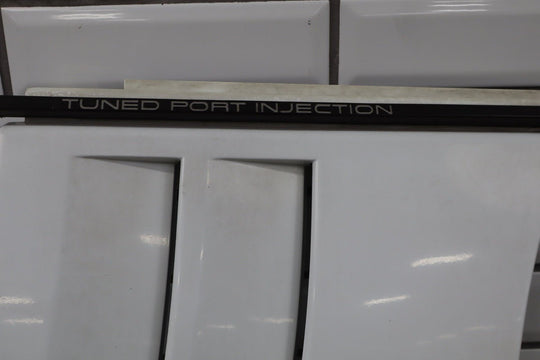1988 - 1990 Chevrolet Corvette C4 Right Fender Arctic White