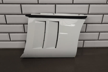 1988-1990 Chevrolet Corvette C4 Right Fender Artic White