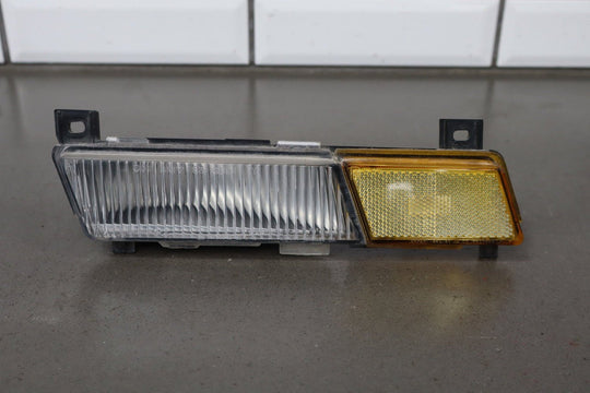 1988 - 1990 Chevrolet Corvette Right Front Bumper Cornering Lamp 16508514 OEM