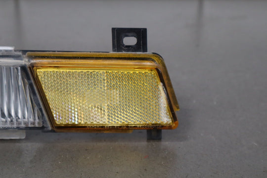 1988 - 1990 Chevrolet Corvette Right Front Bumper Cornering Lamp 16508514 OEM