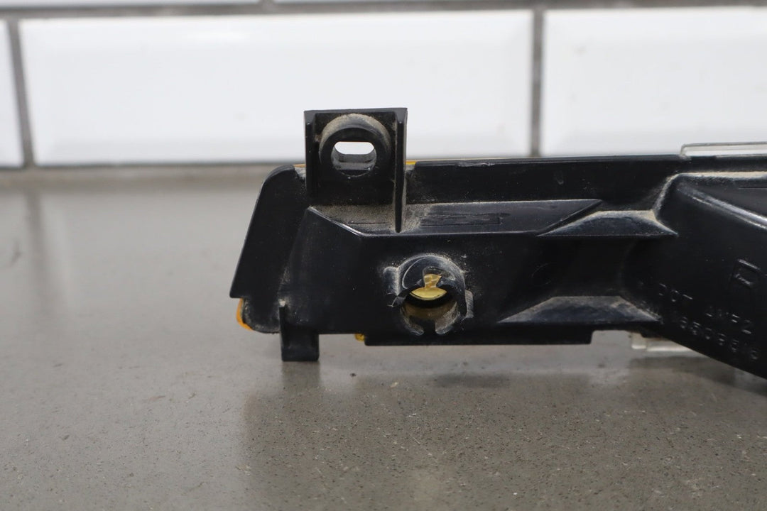 1988 - 1990 Chevrolet Corvette Right Front Bumper Cornering Lamp 16508514 OEM
